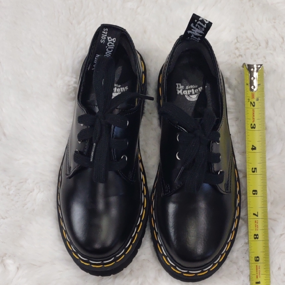 Dr. Martens Black Leather  with Air-Cushioned Sole - Picture 14 of 17